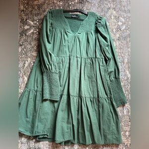 Ceci dress in jaguar green